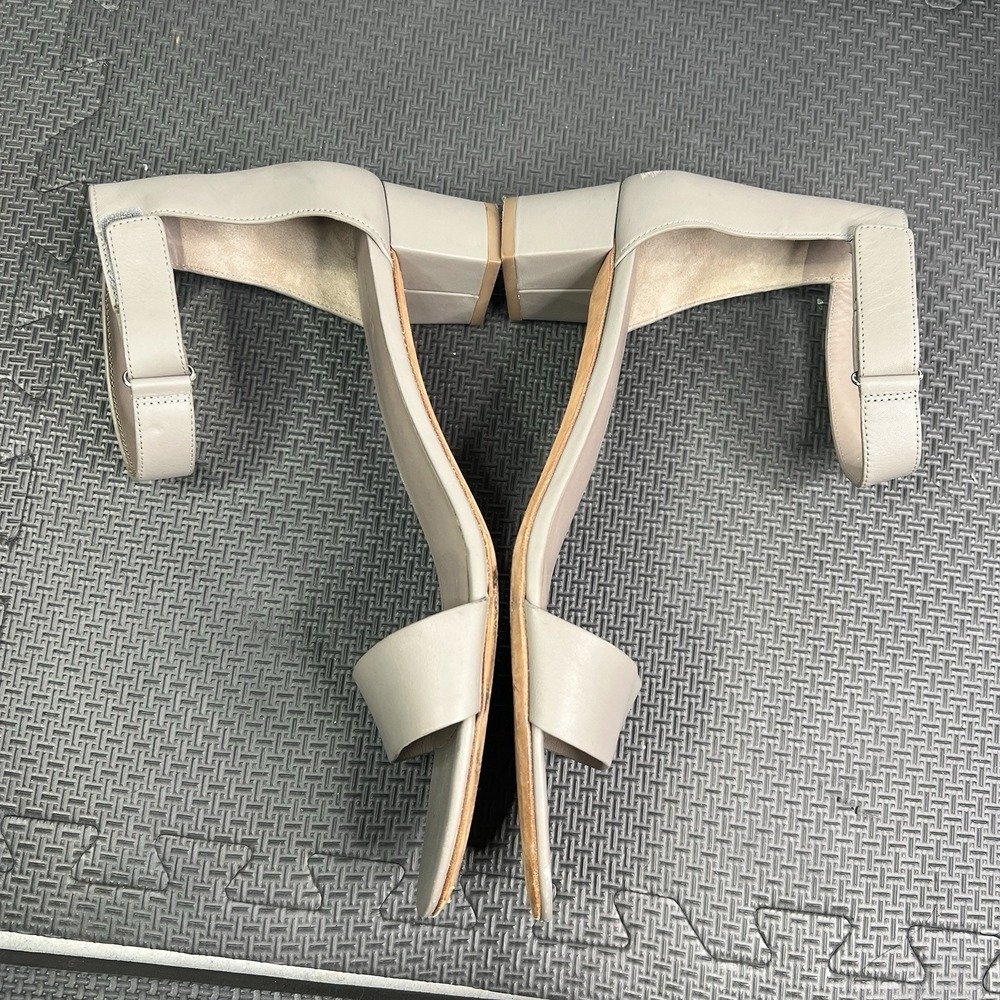 Vince Leather Ankle Strap Sandals Women's 11 M Beige Minimalist Block Heel Shoes - Picture 6 of 9